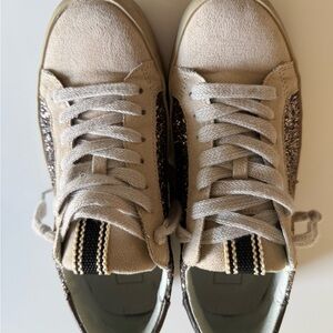 ShuShop Beige Sneakers with Glitter Accents